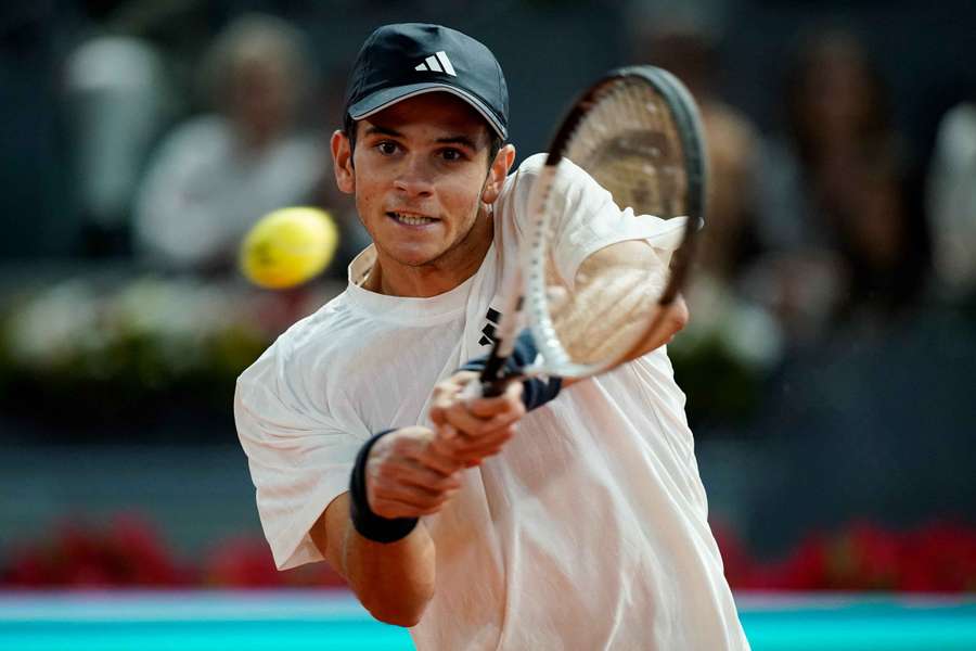 Jódar golpea la bola