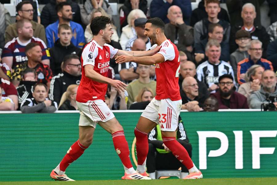 Mikel Merino recolocou o Arsenal na partida