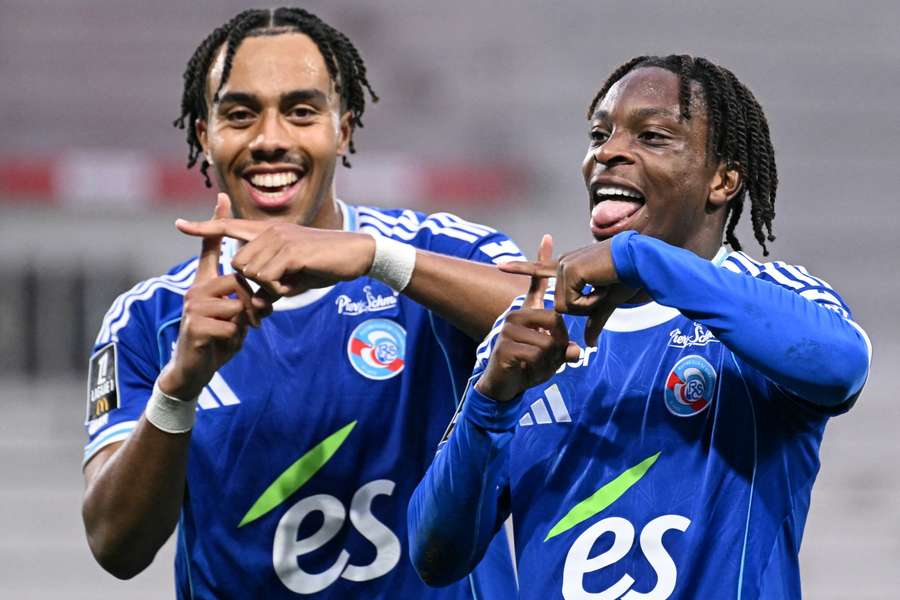 Martial Godo et Guela Doué face à Angers.