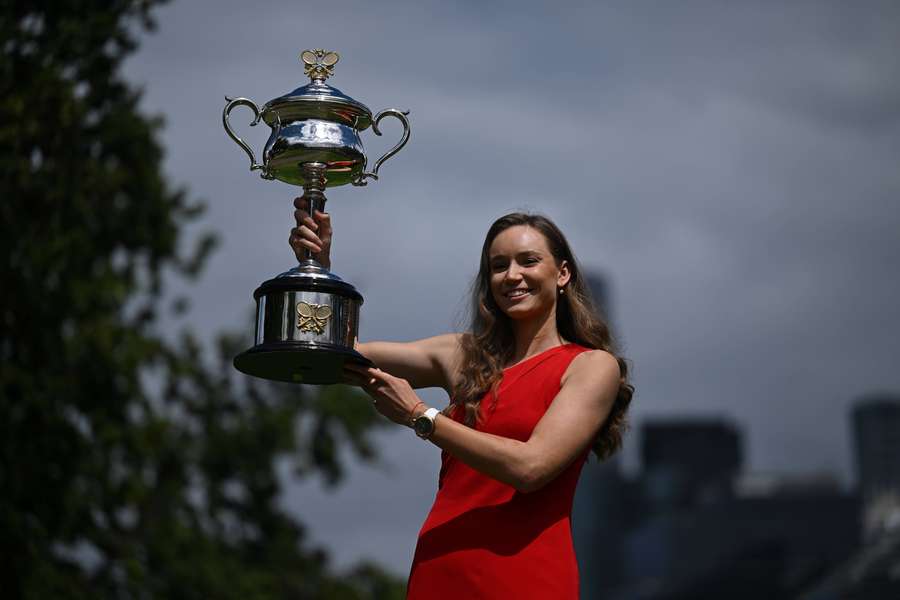 Świątek wciąż druga, awans Rybakiny na trzecim miejscu w rankingu WTA