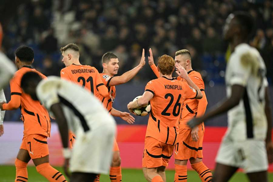 El Shakhtar Donetsk celebrando uno de sus goles