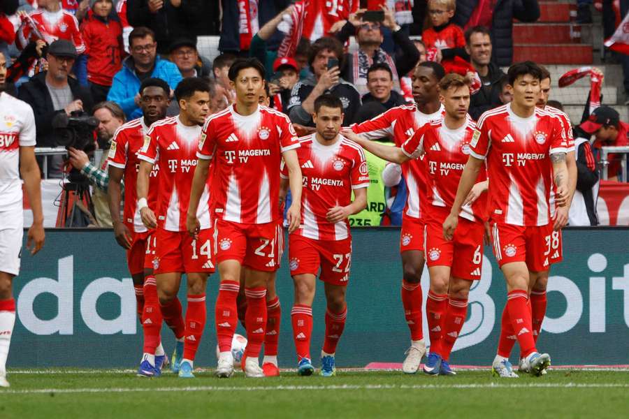 Bayern celebrou o título com golo do português