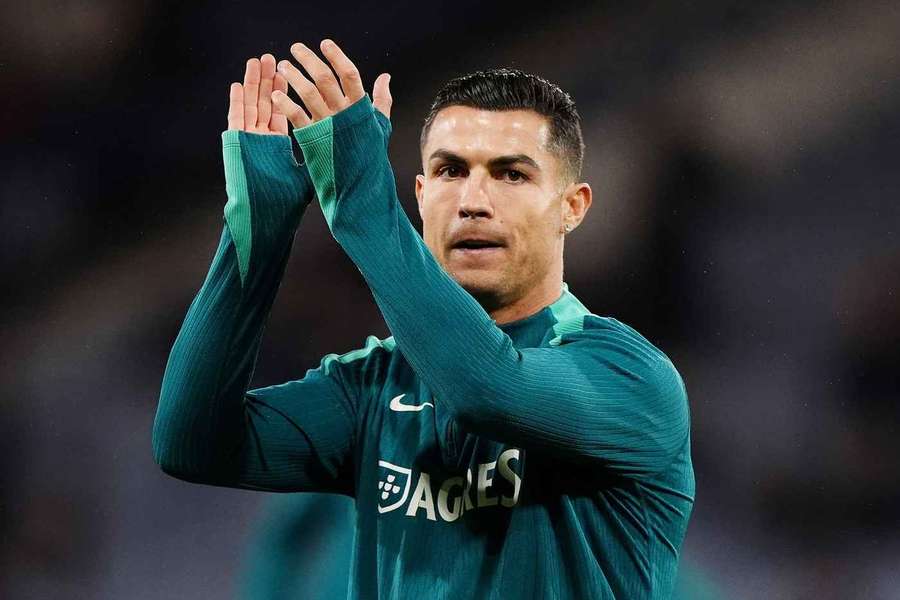 Cristiano Ronaldo a înscris peste 950 de goluri la nivel de club și echipă națională Cristiano Ronaldo a înscris peste 950 de goluri la nivel de club și echipă națională