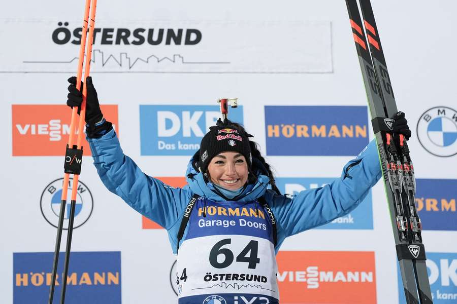 Wiererová je po triumfe na čele svetového poradia. Wiererová je po triumfe na čele svetového poradia.