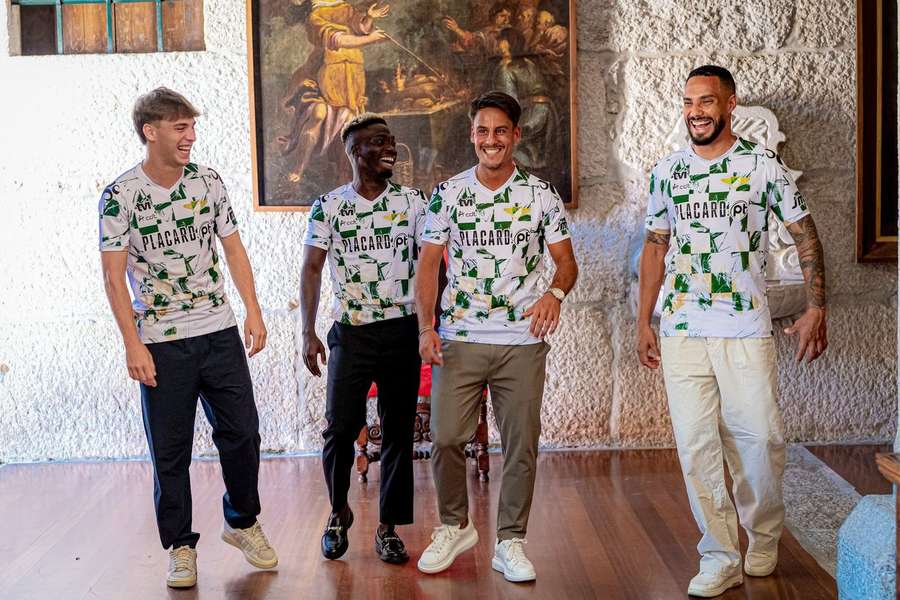 Moreirense manteve os tons verdes e brancos