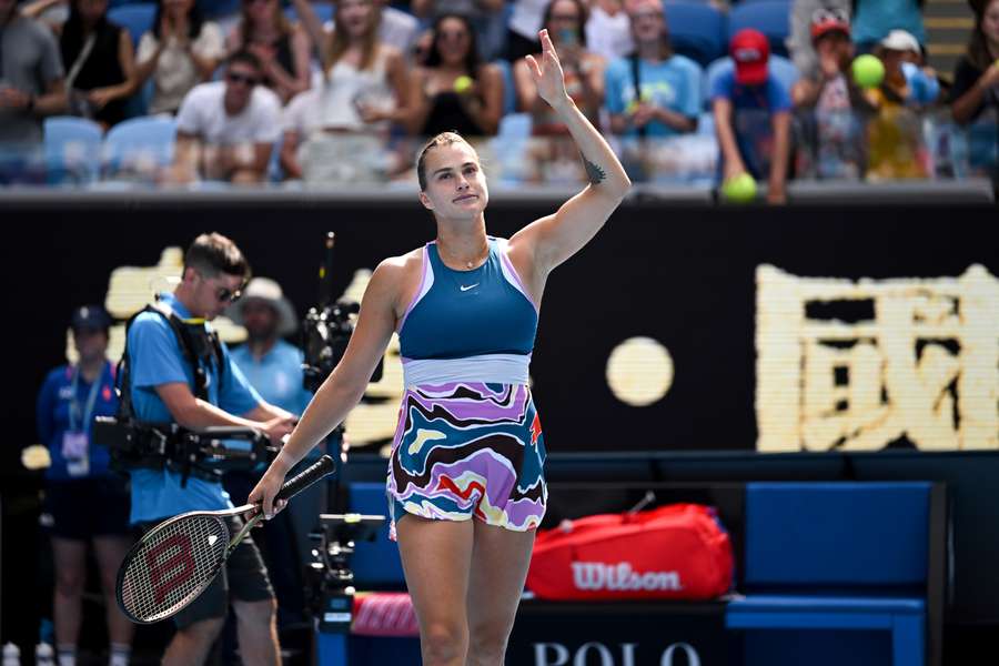 Sabalenka o va întâlni pe Bencic în optimi