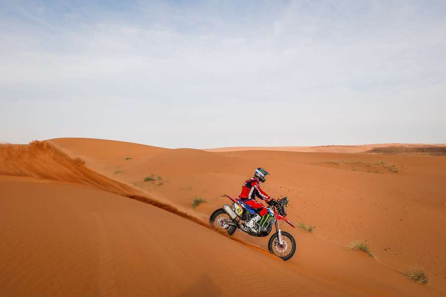 Van Beveren in actie tijdens de Dakar Rally