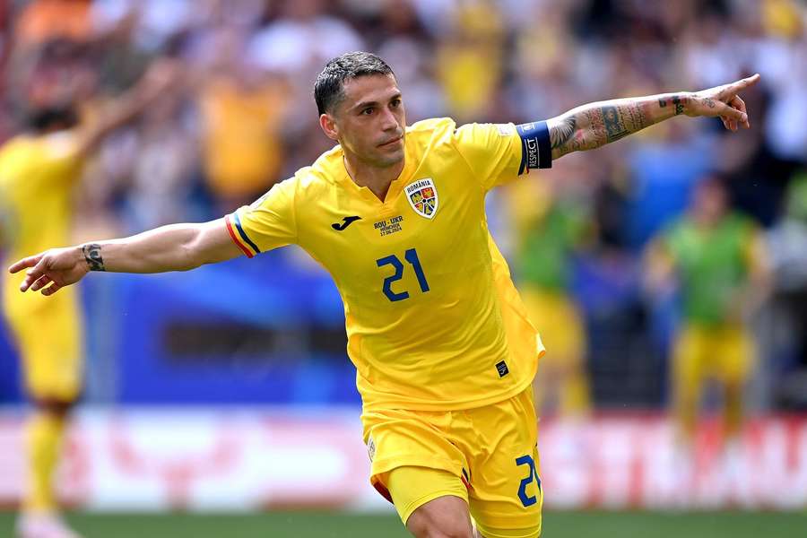 Nicolae Stanciu erzielte beim rumänischen 3:0-Erfolg gegen die Ukraine einen traumhaften Treffer.