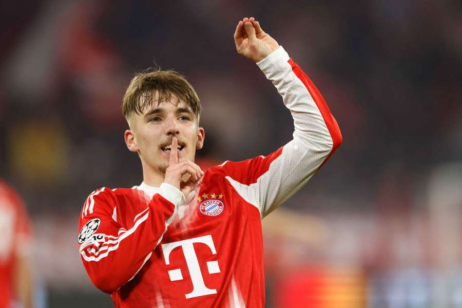 Lennarta Karla zastavil zadný stehenný sval. Lennarta Karla zastavil zadný stehenný sval.