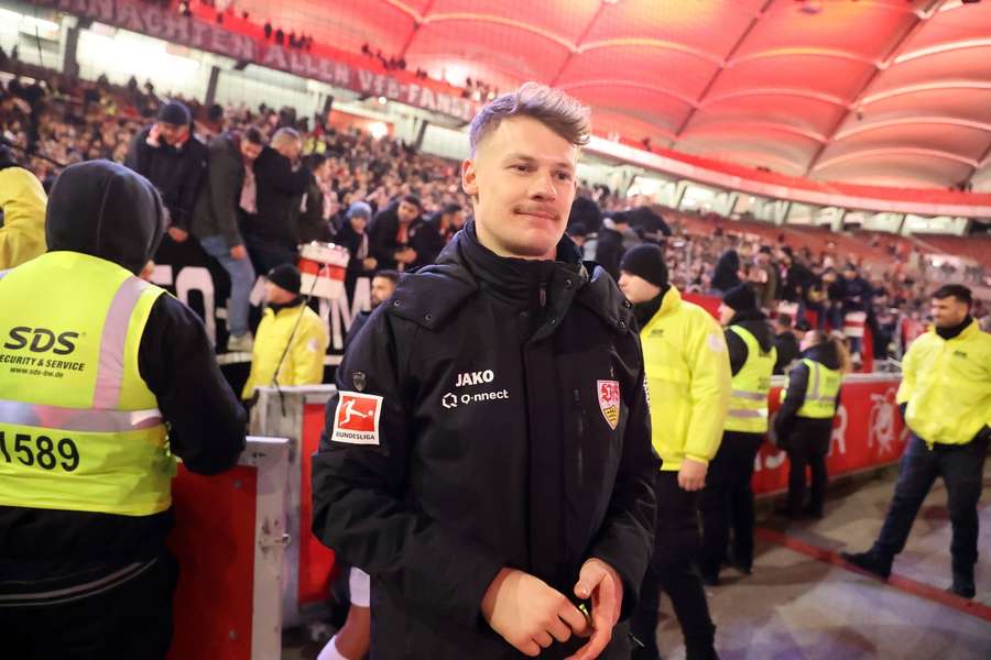 Alexander Nübel é titular na baliza do Estugarda