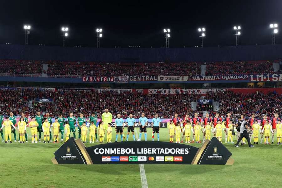 O campo no Paraguai ficou pequeno