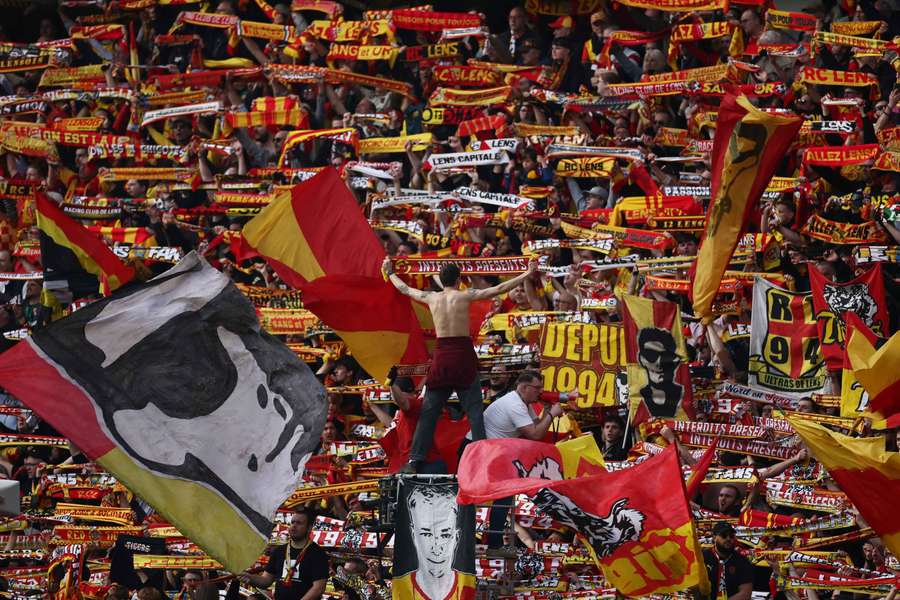 Report mal engagé pour Lens-PSG.