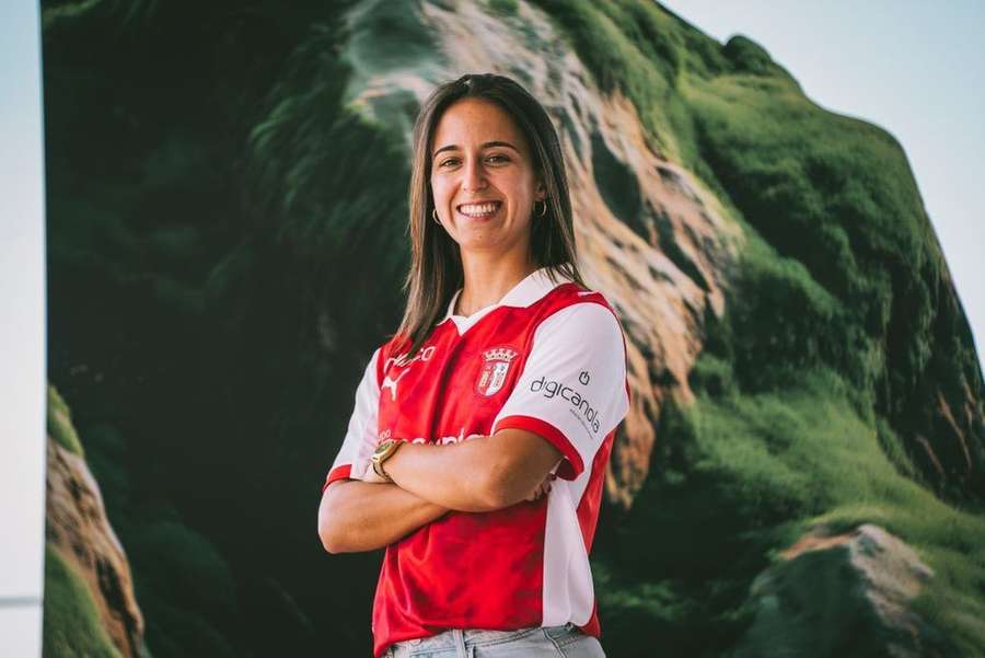 Cris Vieira com a nova camisola