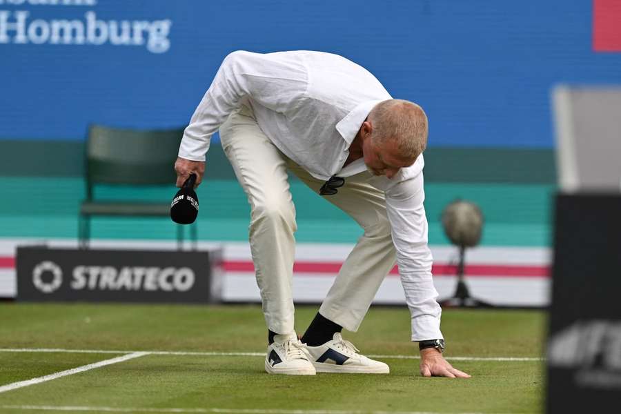 Boris Becker blickt auf seinen großen Triumph in Wimbledon zurück.