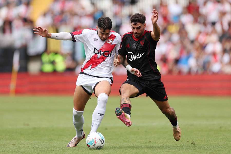 Rayo e Siviglia in un duello intenso