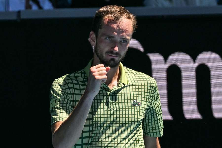 Daniil Medveděv po parádním obratu na Australian Open postupuje. Daniil Medveděv po parádním obratu na Australian Open postupuje.