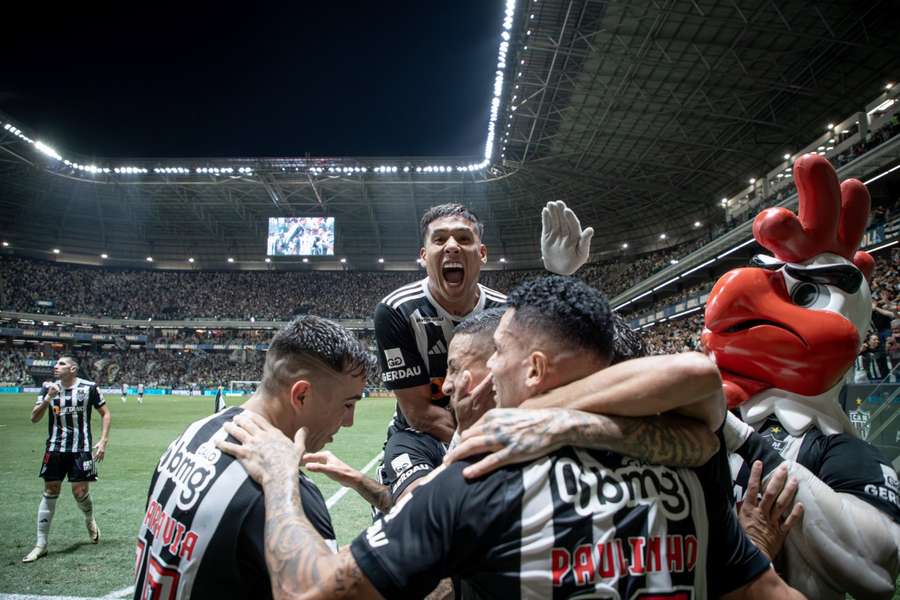 Jogadores do Galo fizeram a festa do torcedor com vitória no clássico