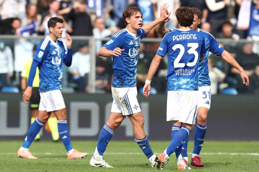 Juventus z pierwszą porażką w sezonie. Como przeskakuje rywali, Nico Paz błyszczy formą
