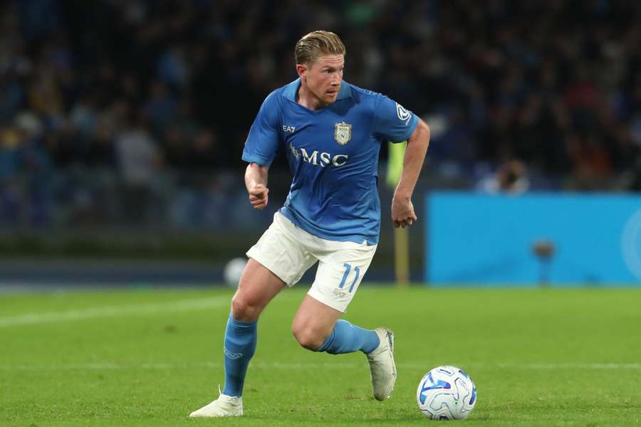 Sarà ancora De Bruyne a dover guidare il Napoli nella complicata trasferta in Champions contro il Villarreal