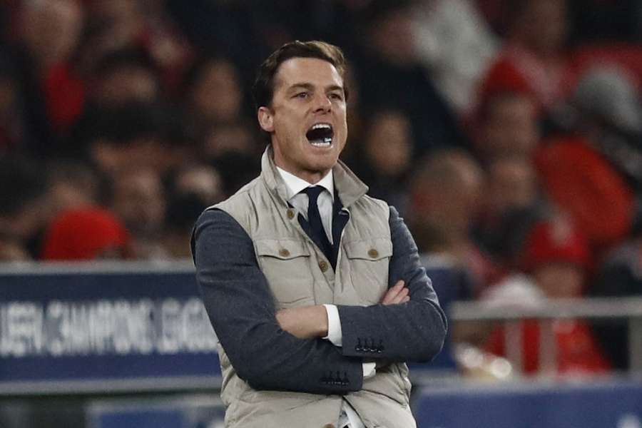 Scott Parker už není trenérem Brugg.