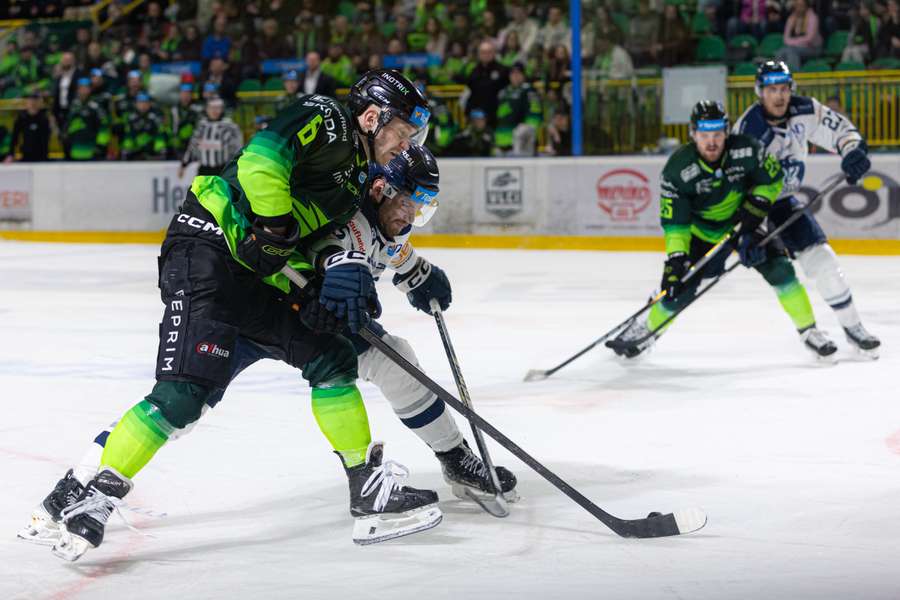 Žilinčania vyhrávajú v sérii proti Popradu.