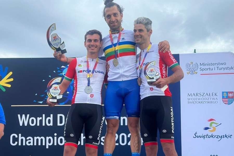 André Soares e João Marques no pódio da corrida de fundo