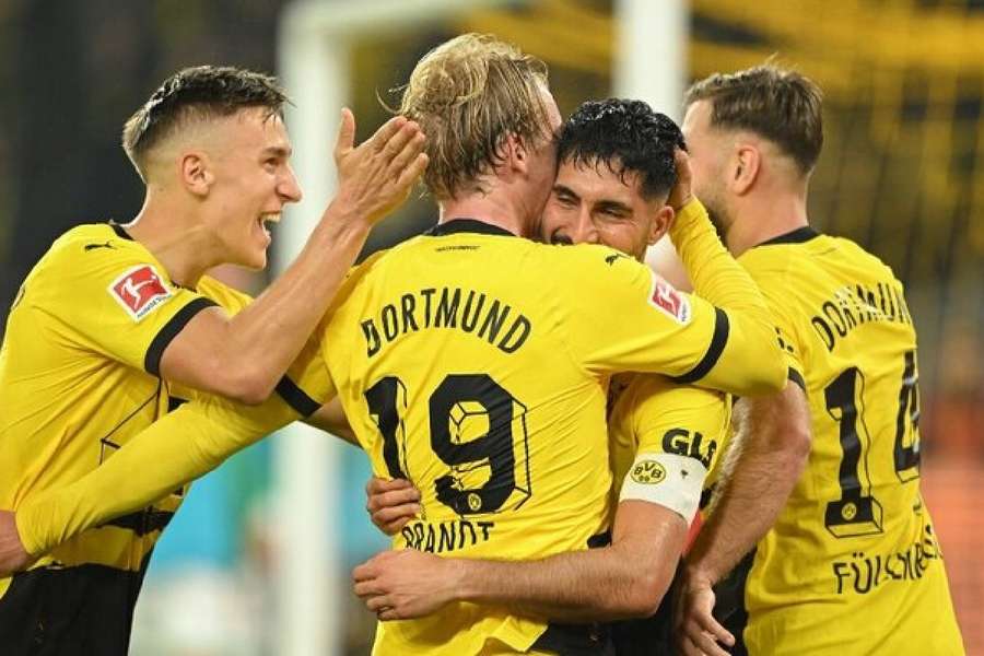 Brandt face diferența pentru Dortmund și bifează o bornă istorică pentru galben-negri