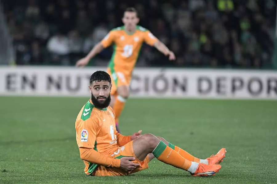 Nabil Fekir, blessé sur la pelouse d'Elche