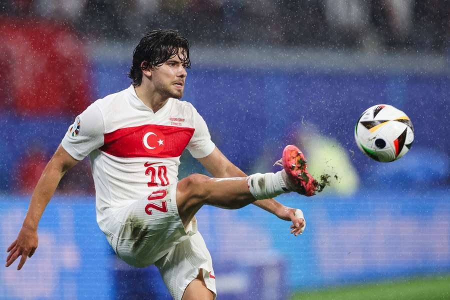 Ferdi Kadioglu ziet zijn Turkije wel winnen van Nederland
