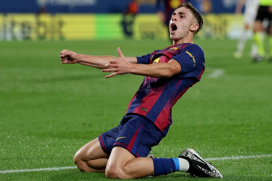 Fermín celebra uno de sus goles ante el Valencia