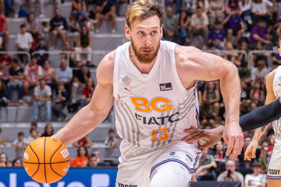 James Karnik se marcha del Girona con seis partidos jugados James Karnik se marcha del Girona con seis partidos jugados