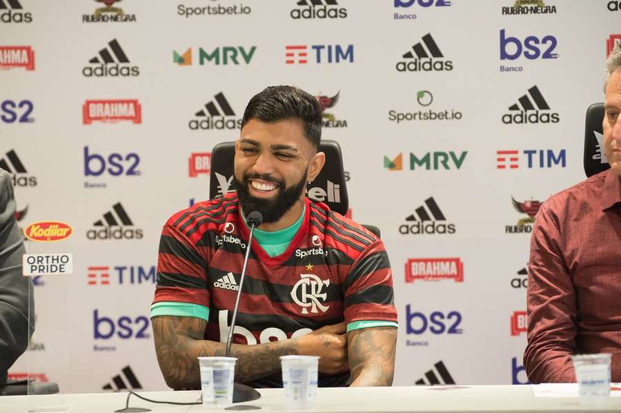 Gabigol durante coletiva que marcou o Gabigol durante coletiva que marcou o