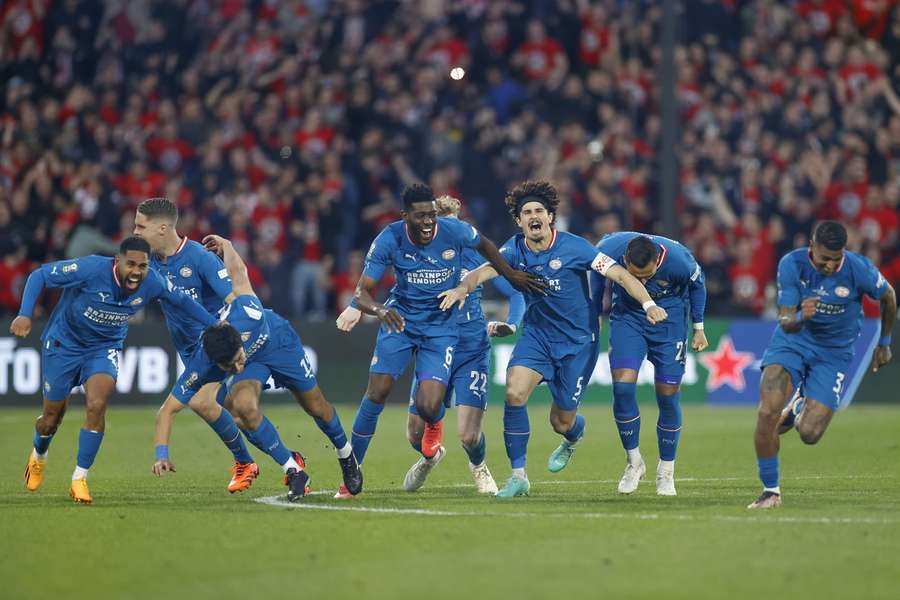 PSV players celebrating the win
