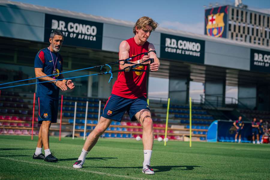 Gordon, entrenando Gordon, entrenando