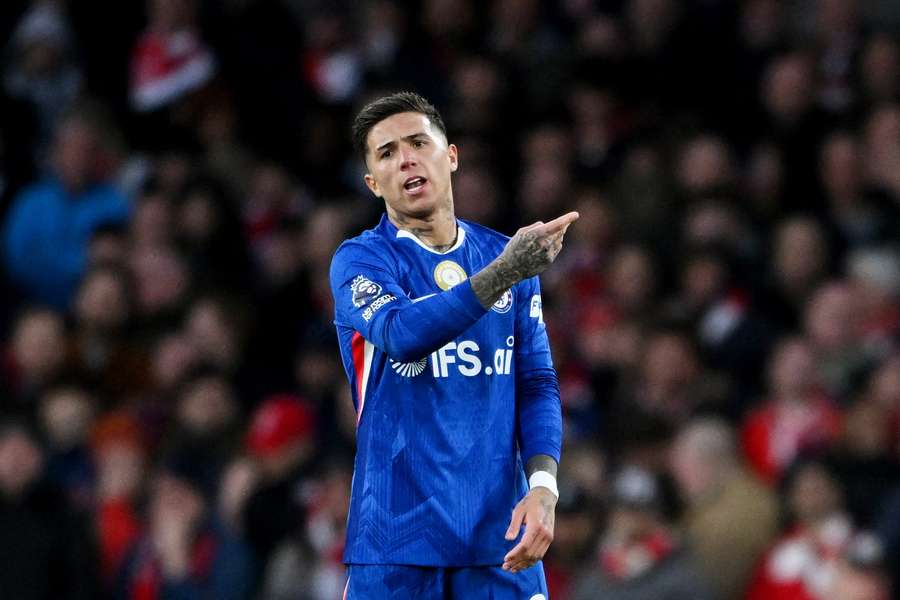 PSG ready to try again for Chelsea midfielder Fernandez PSG ready to try again for Chelsea midfielder Fernandez