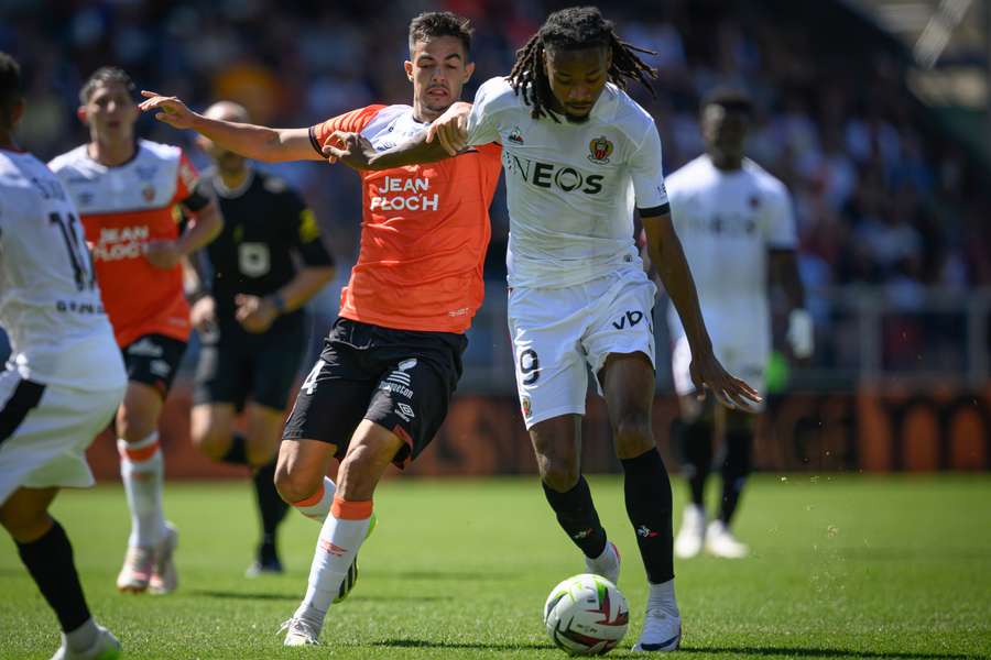 Thuram contra o Lorient