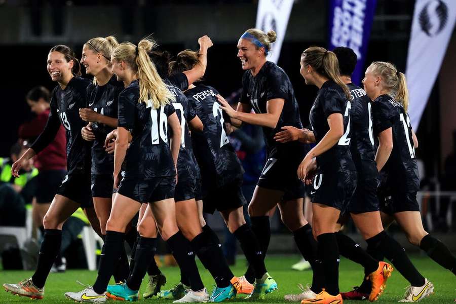 Nova Zelândia defronta a Noruega no encontro de abertura do Campeonato do Mundo