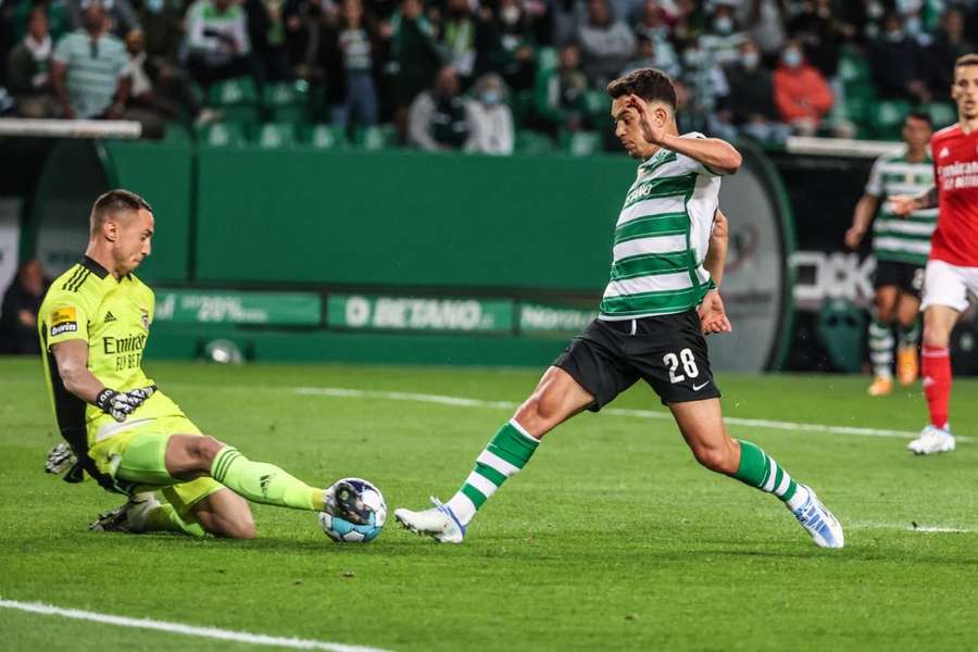 O último encontro terminou com a vitória das águias em Alvalade