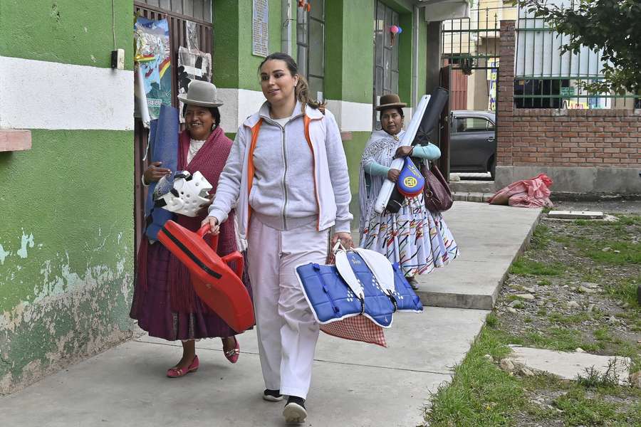 Mais de 35.000 mulheres em diferentes partes da Bolívia já foram capacitadas com projeto de defesa pessoal