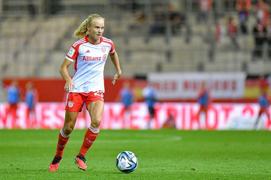 UEFA vil udrede knæproblemer hos kvinder - nedsætter ekspertpanel