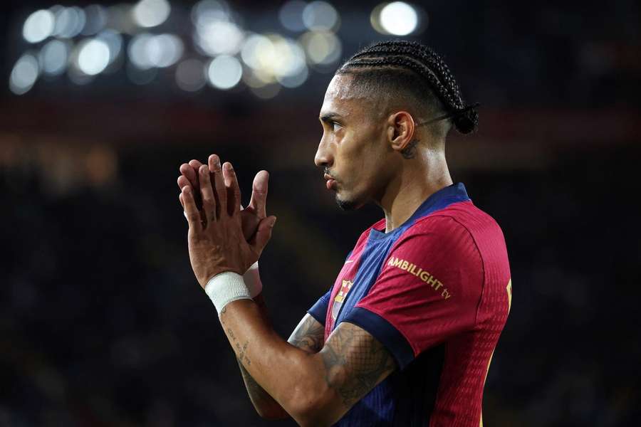 Raphinha sotto i riflettori del Barcellona