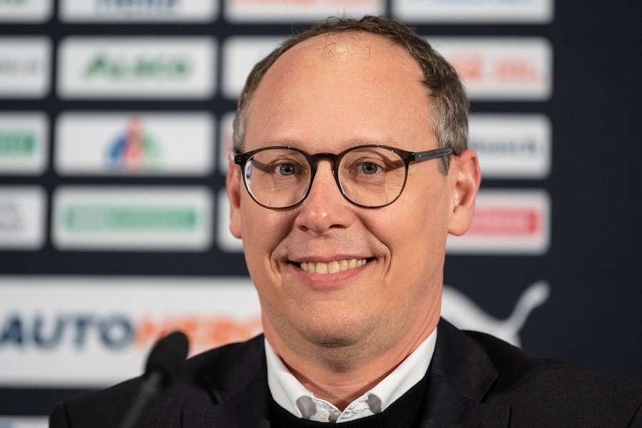 Auch DHB-Vorstand Mark Schober äußerte sich auf einer Pressekonferenz zu den kritisierten Corona-Regeln bei der anstehenden Weltmeisterschaft.