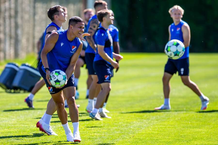 Ewerton dostal svolení opustit Baník a zamířit do Turecka na soustředění Pyramids FC