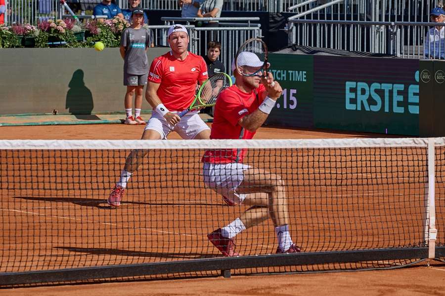 Miedler (hi.) und Oberleitner (vo.) stehen im Shanghai-Finale Miedler (hi.) und Oberleitner (vo.) stehen im Shanghai-Finale