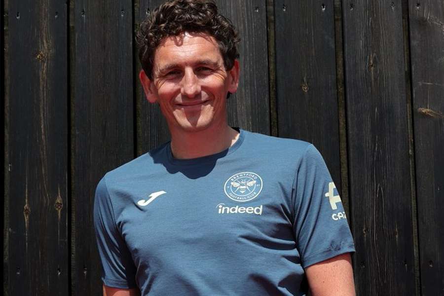 Keith Andrews, treinador do Brentford Keith Andrews, treinador do Brentford
