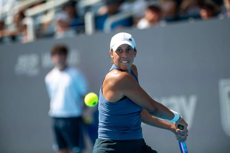Madison Keys lors de son match du deuxième tour contre Eva Lys au Cincinnati Open 2025. Madison Keys lors de son match du deuxième tour contre Eva Lys au Cincinnati Open 2025.