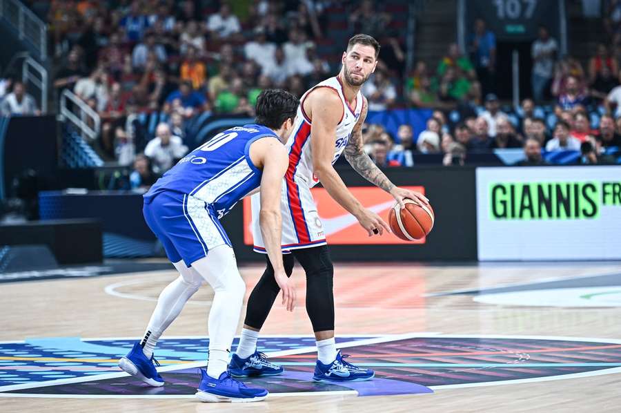 Stefan Jovic ist eine Erscheinung auf dem Court.
