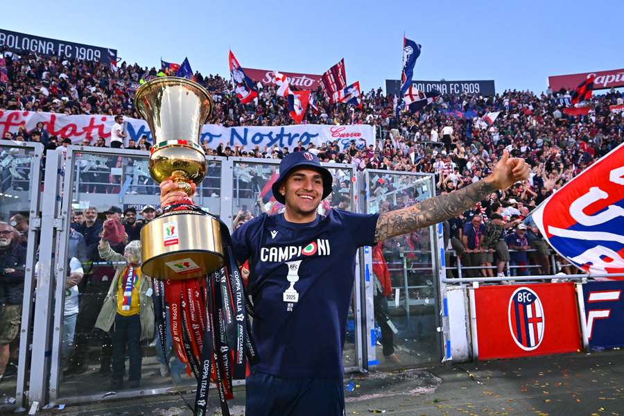 Santiago Castro levanta el título copero