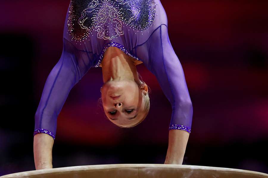 Melnikova em prova Melnikova em prova