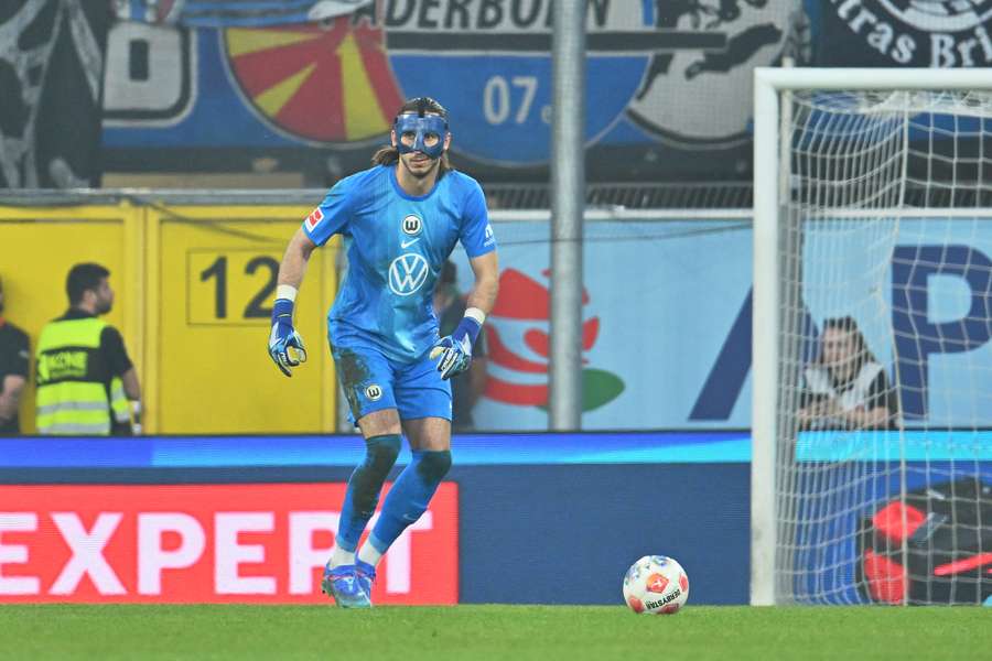 Kamil Grabara bohaterem szokującego transferu? Polak ma zostać nowym graczem Juventusu Kamil Grabara bohaterem szokującego transferu? Polak ma zostać nowym graczem Juventusu
